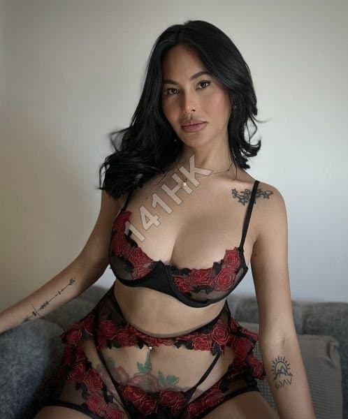 Olivia — eastern 141HK photo 1