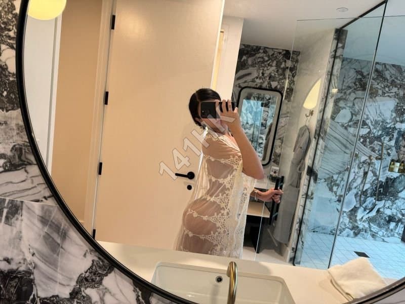 Eva — sha-tin 141HK photo 3