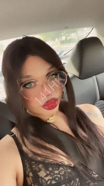 Carmen — yuen-long 141HK photo 7