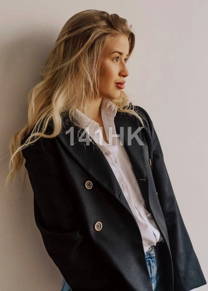 Jade — Causeway Bay 141HK portrait 3
