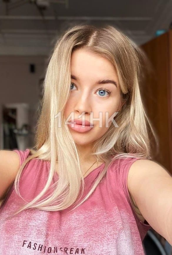 Jade — Causeway Bay 141HK portrait 5