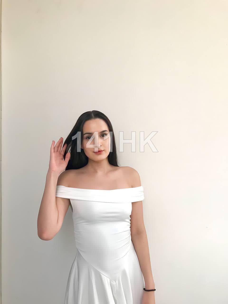 Sandy — Central 141HK portrait 3