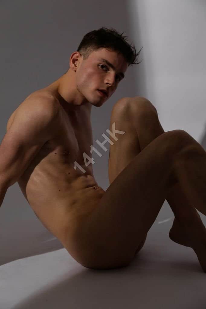Ethan — 男公關 • wong tai sin